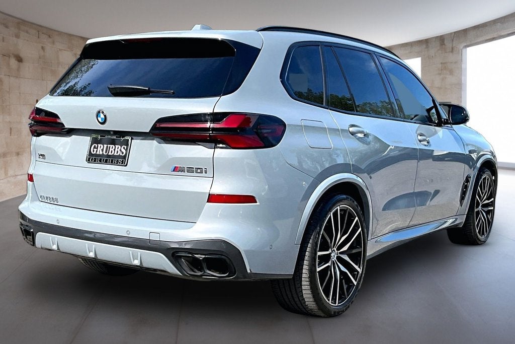 2024 BMW X5 M60i
