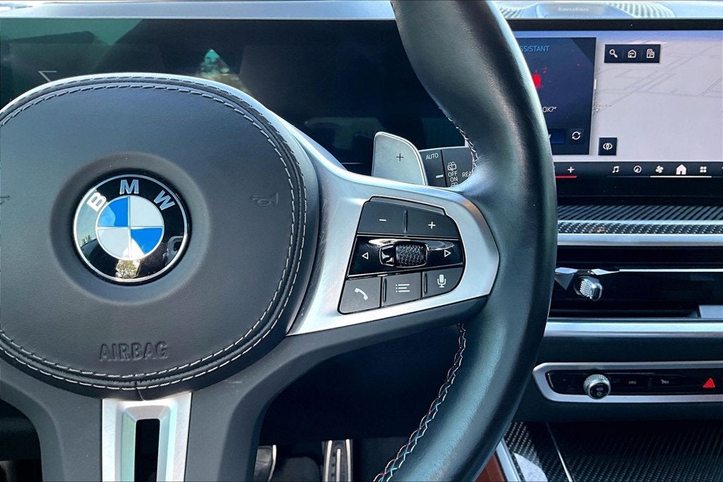 2024 BMW X5 M60i