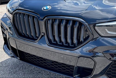 2022 BMW X6 xDrive40i