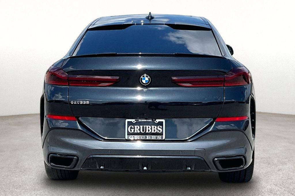 2022 BMW X6 xDrive40i