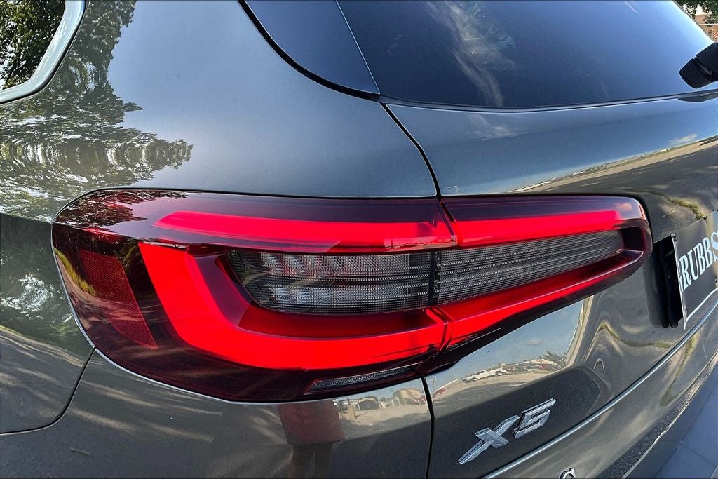 2023 BMW X5 xDrive45e