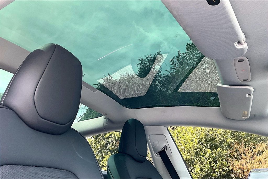 2026 Tesla Model 3 Premium