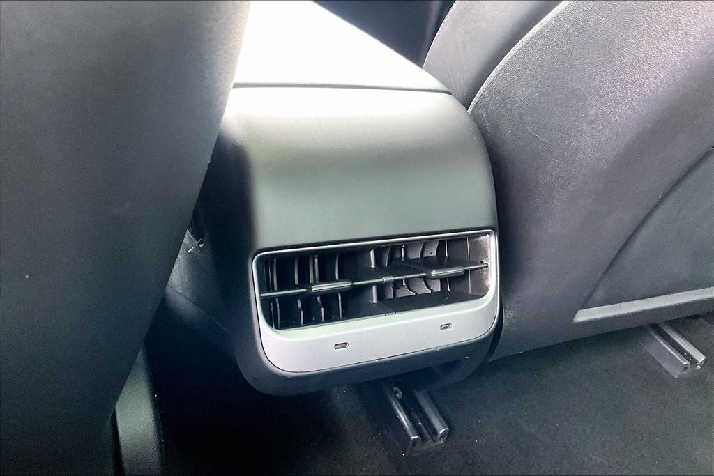 2022 Tesla Model 3 Base