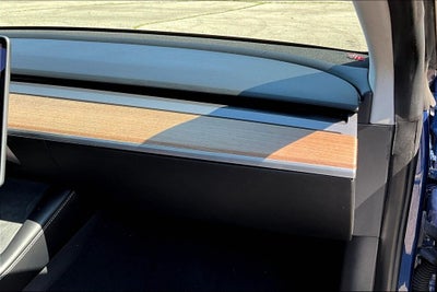 2022 Tesla Model 3 Base