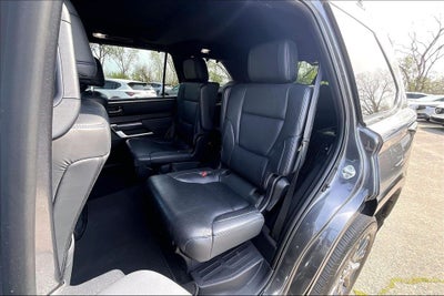 2023 Toyota Sequoia Platinum