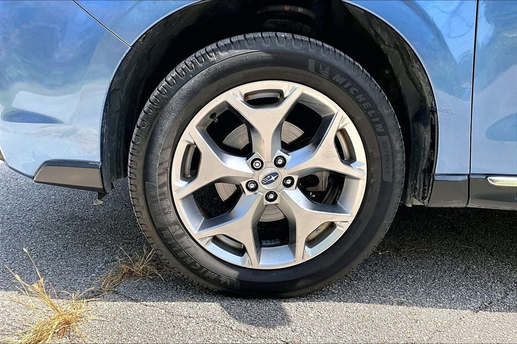 2017 Subaru Forester 2.5i Touring