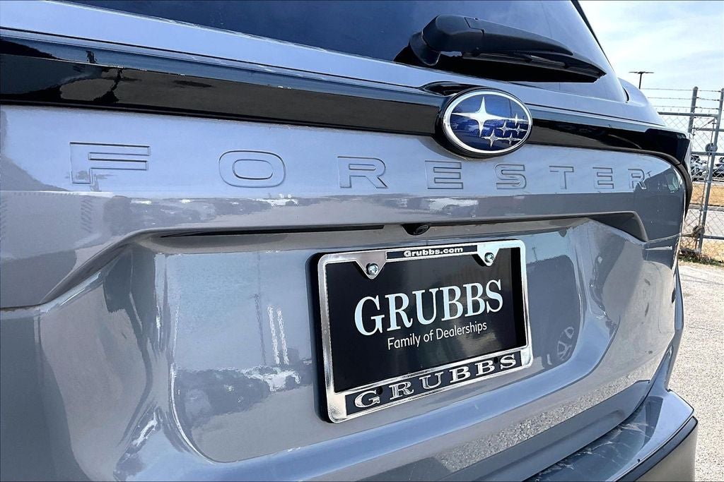2025 Subaru Forester Premium