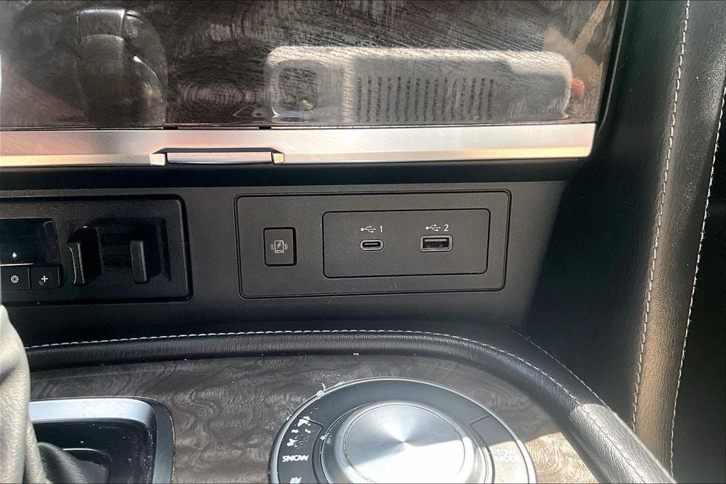 2022 Nissan Armada Platinum