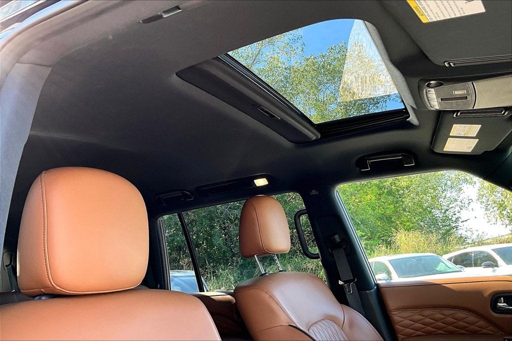 2024 INFINITI QX80 Sensory