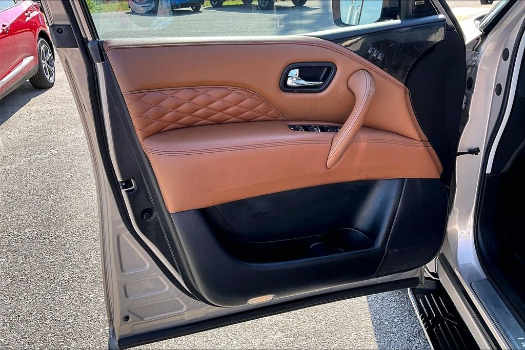 2018 INFINITI QX80 Base