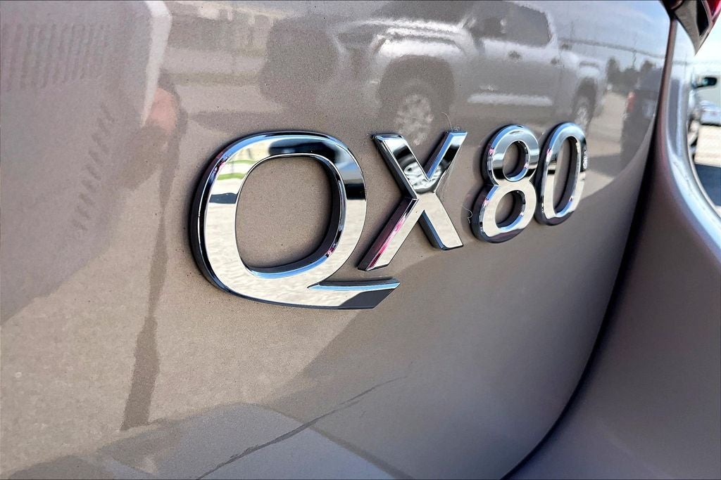 2018 INFINITI QX80 Base