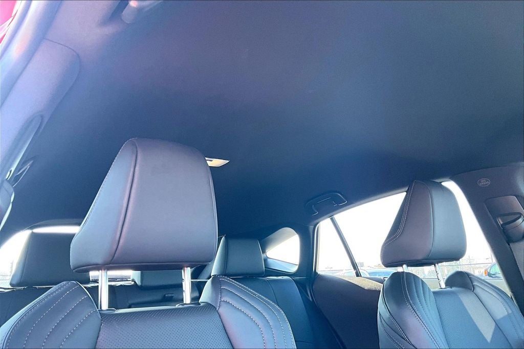 2024 Toyota Venza LE