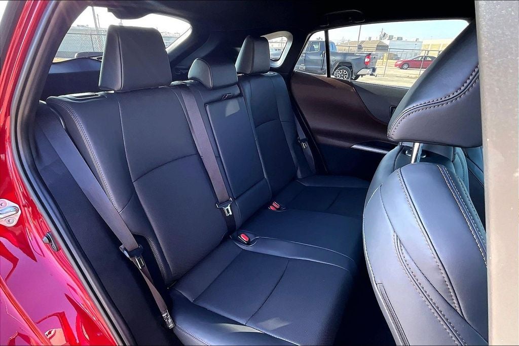 2024 Toyota Venza LE