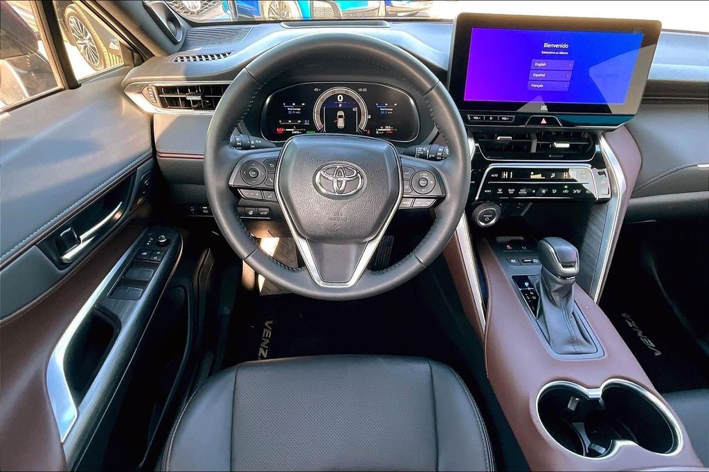 2024 Toyota Venza LE