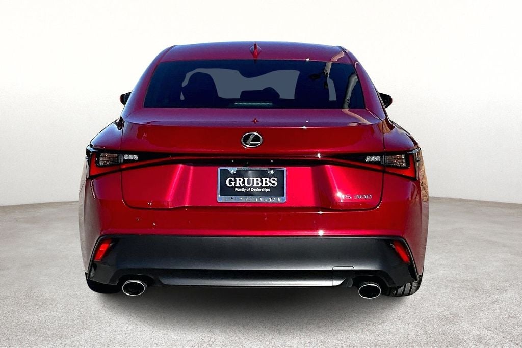 2025 Lexus IS 300