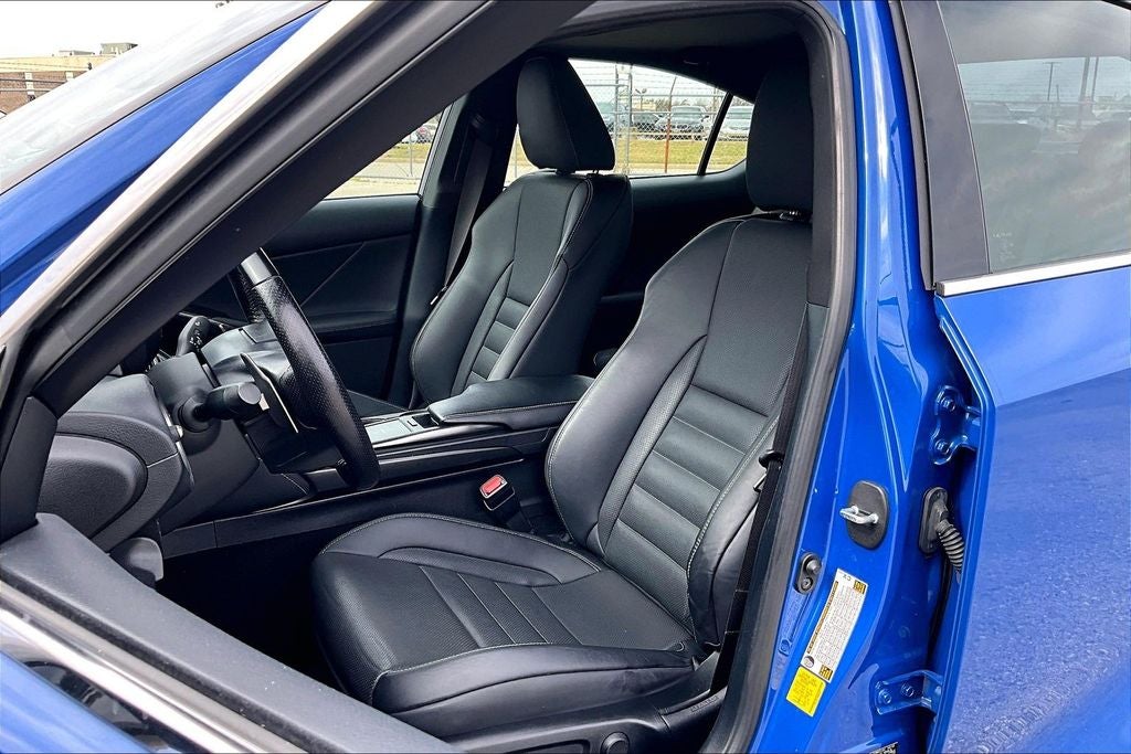 2022 Lexus IS 350 F SPORT