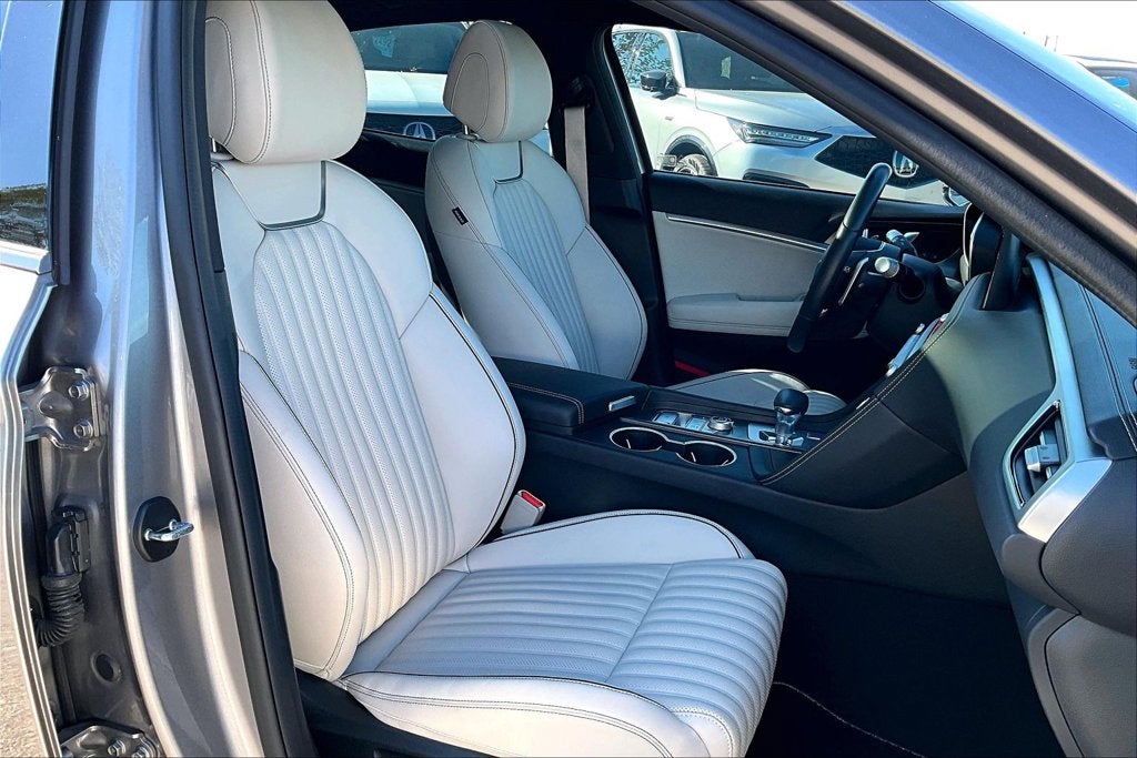 2026 Genesis G70 3.3T Sport Prestige