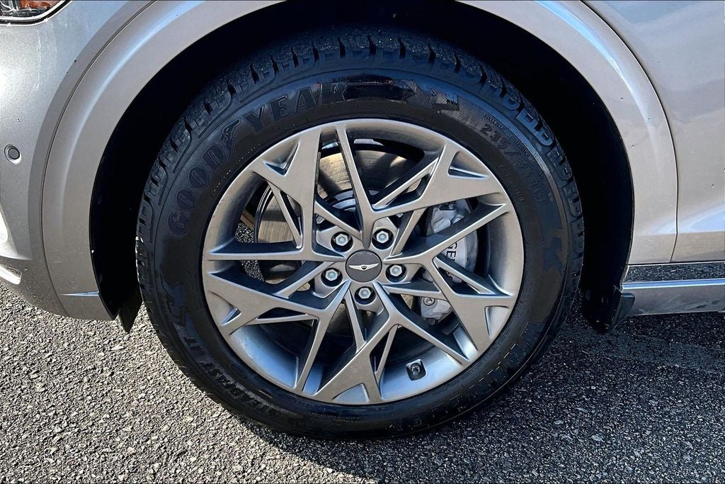 2023 Genesis GV70 2.5T