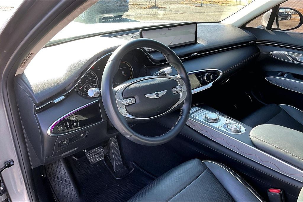 2023 Genesis GV70 2.5T