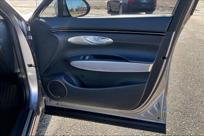 2023 Genesis GV70 2.5T