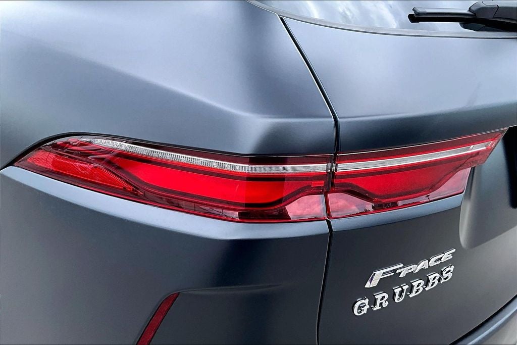 2021 Jaguar F-PACE SVR