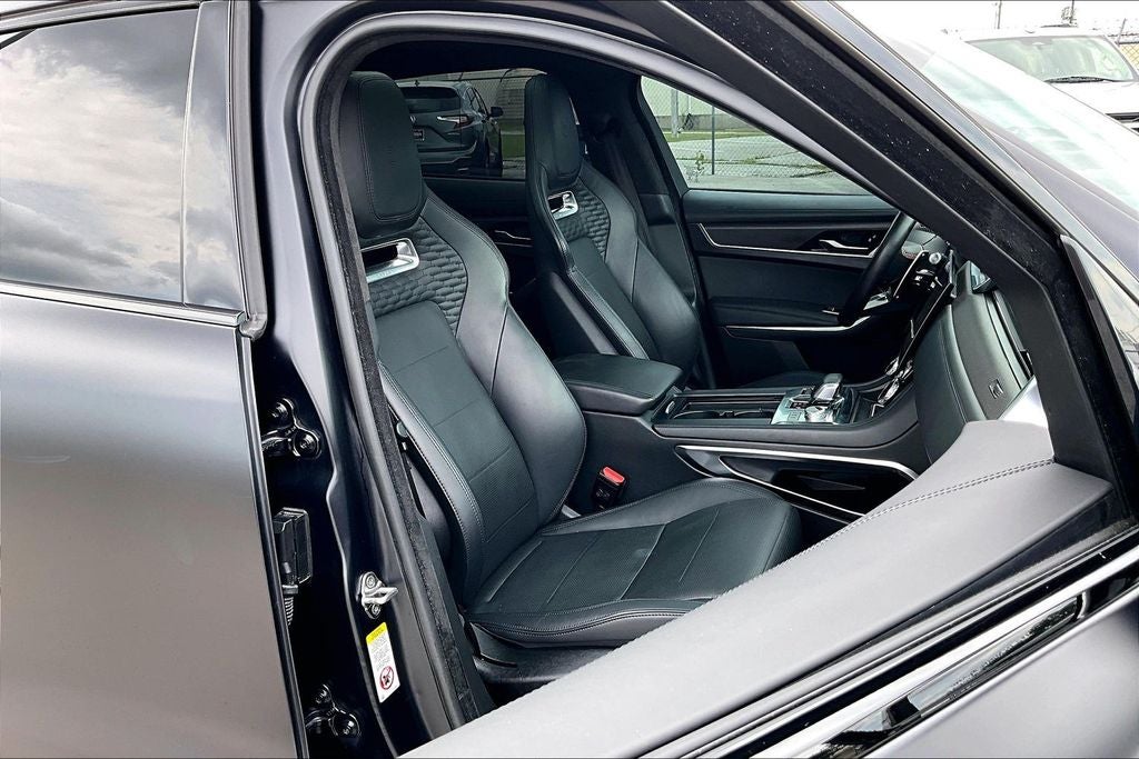 2021 Jaguar F-PACE SVR