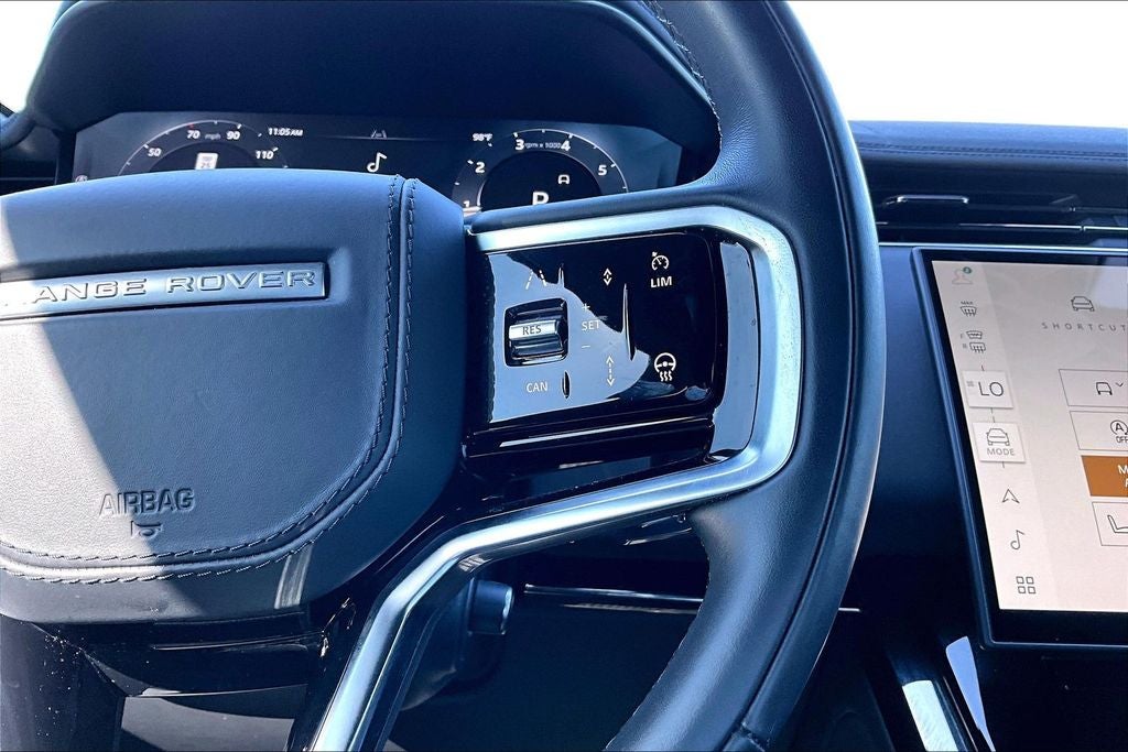 2025 Land Rover Range Rover Sport SE