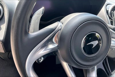 2023 McLaren GT Base