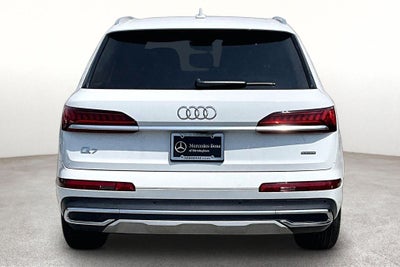 2022 Audi Q7 45 Premium quattro