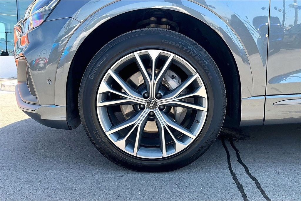 2021 Audi Q8 55 Prestige quattro