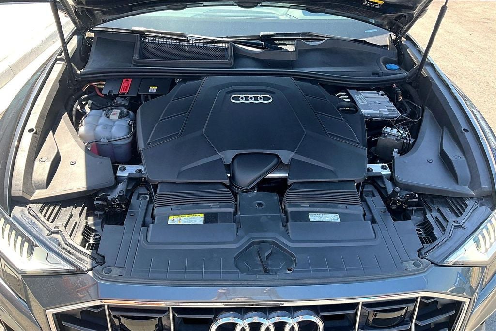 2021 Audi Q8 55 Prestige quattro