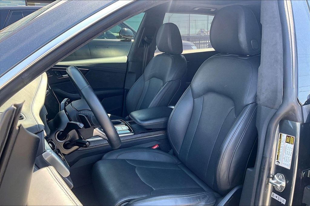 2021 Audi Q8 55 Prestige quattro