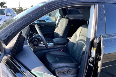 2023 Audi Q8 55 Prestige quattro