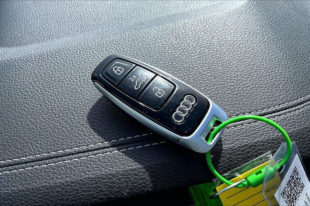 2025 Audi Q7 55 Premium Plus quattro