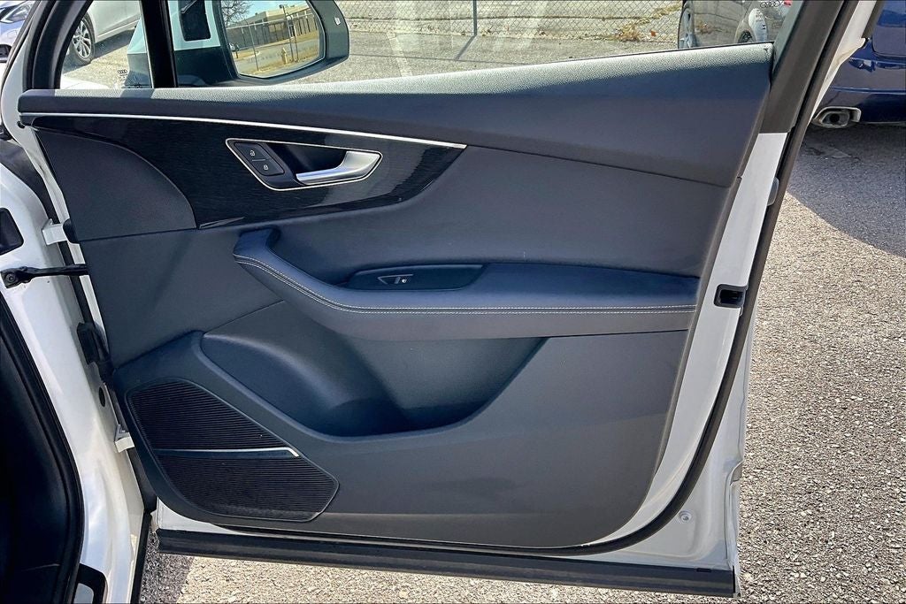 2025 Audi Q7 55 Premium Plus quattro