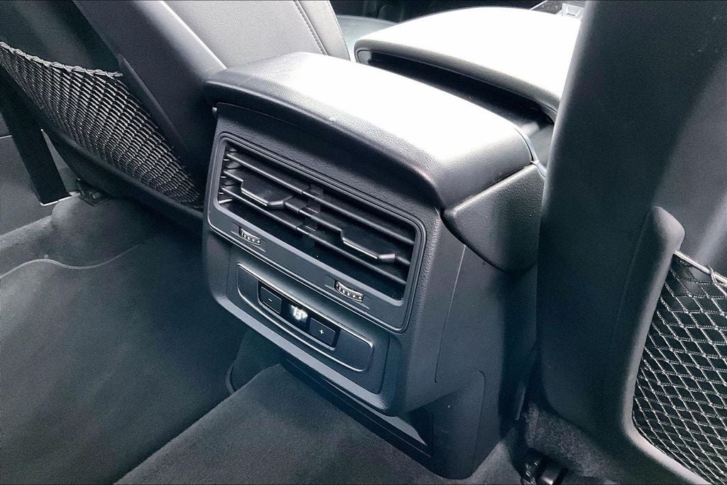 2022 Audi Q7 55 Premium Plus quattro