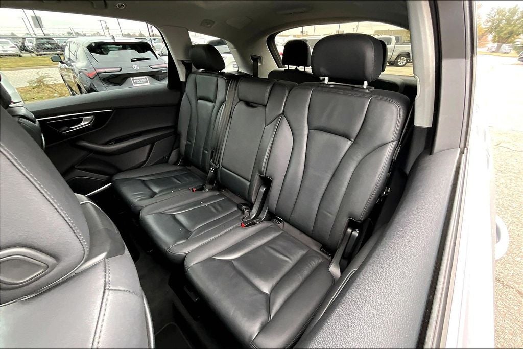 2022 Audi Q7 55 Premium Plus quattro