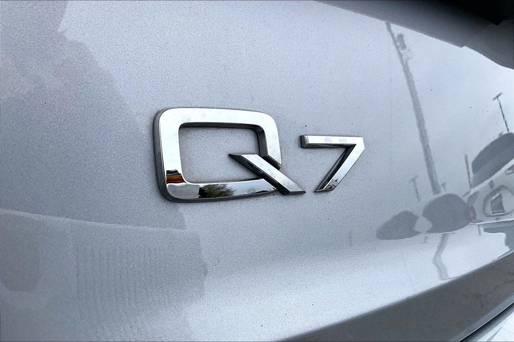 2022 Audi Q7 55 Premium Plus quattro