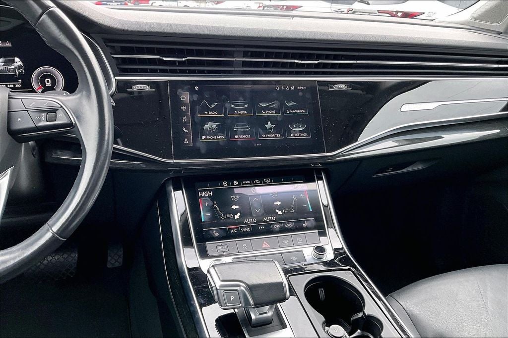 2022 Audi Q7 55 Premium Plus quattro