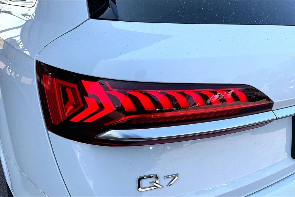 2024 Audi Q7 55 Premium Plus quattro