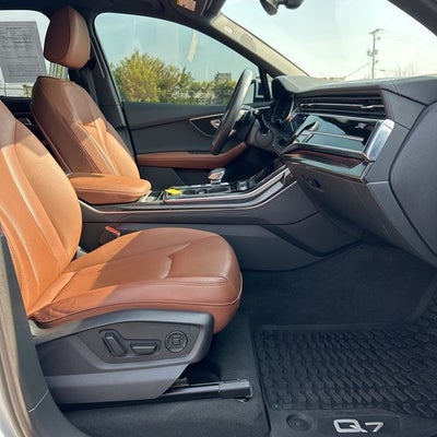 2024 Audi Q7 55 Premium Plus quattro