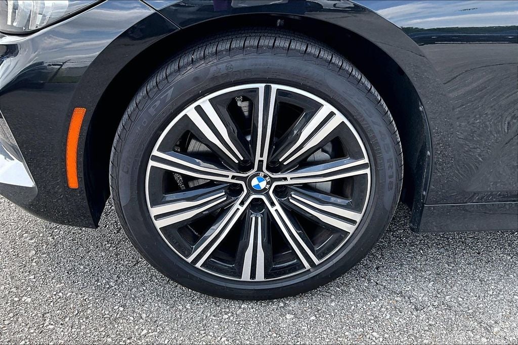 2025 BMW 3 Series 330i xDrive