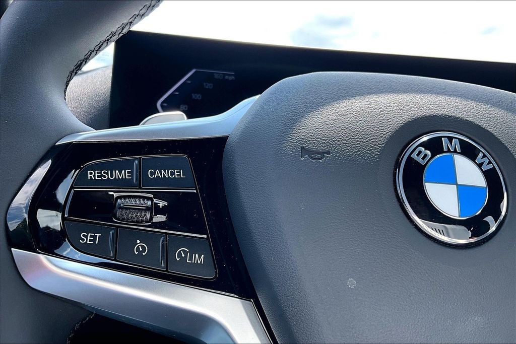 2025 BMW 3 Series 330i xDrive