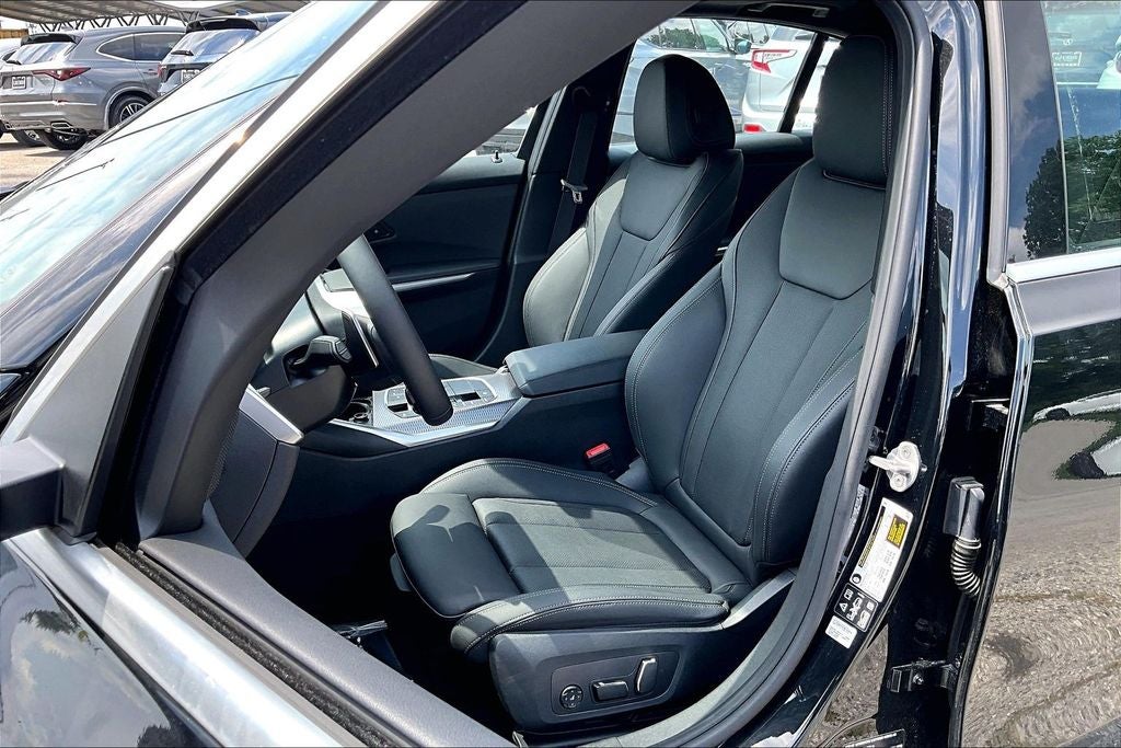 2025 BMW 3 Series 330i xDrive