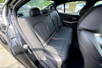 2025 BMW 3 Series 330i xDrive
