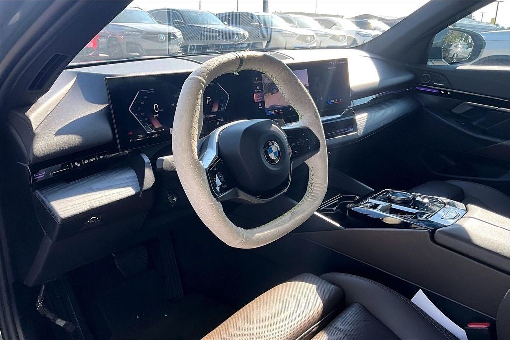 2024 BMW 5 Series 530i