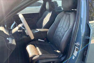 2024 BMW 5 Series 530i