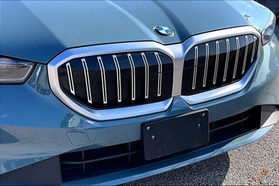 2024 BMW 5 Series 530i