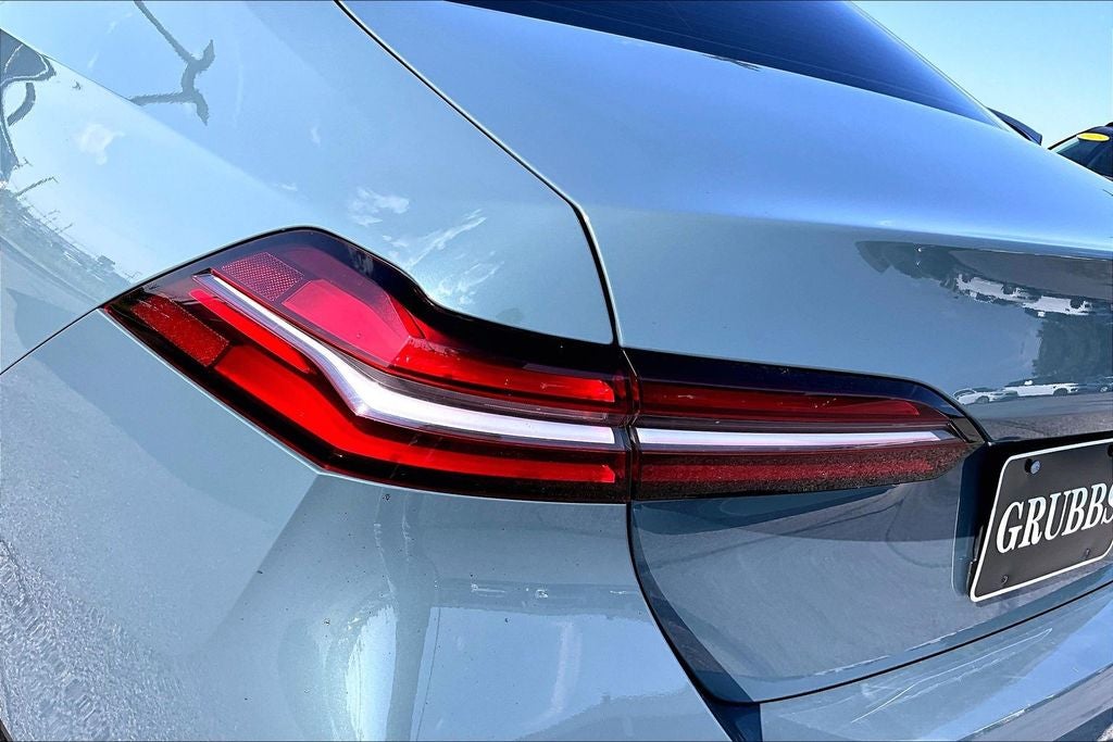 2024 BMW 5 Series 530i