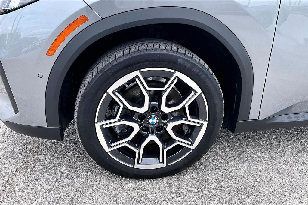 2025 BMW X2 xDrive28i